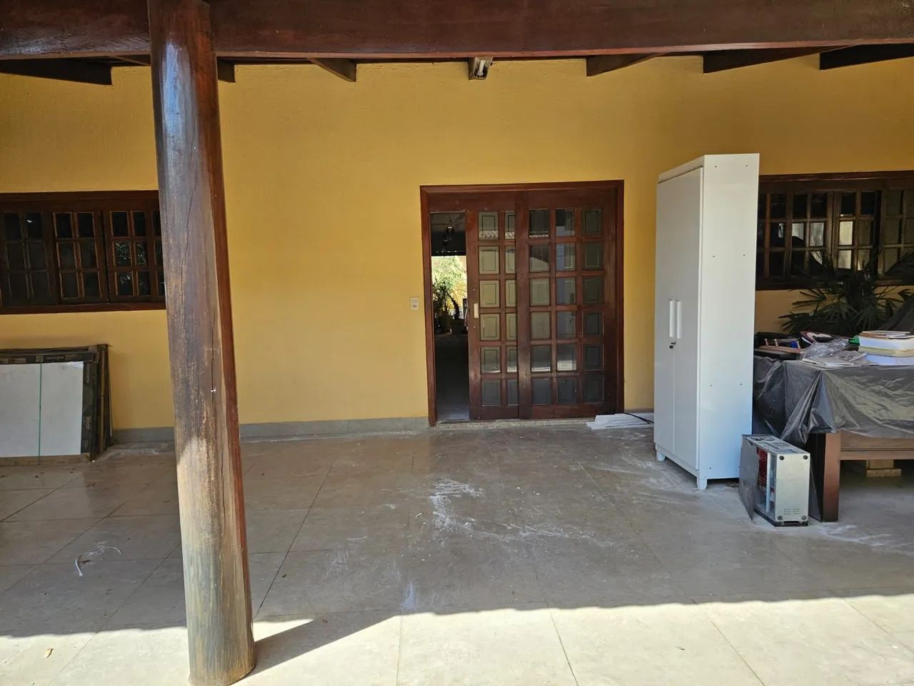 Vendo 02 janelas e 01 porta - Foto 2