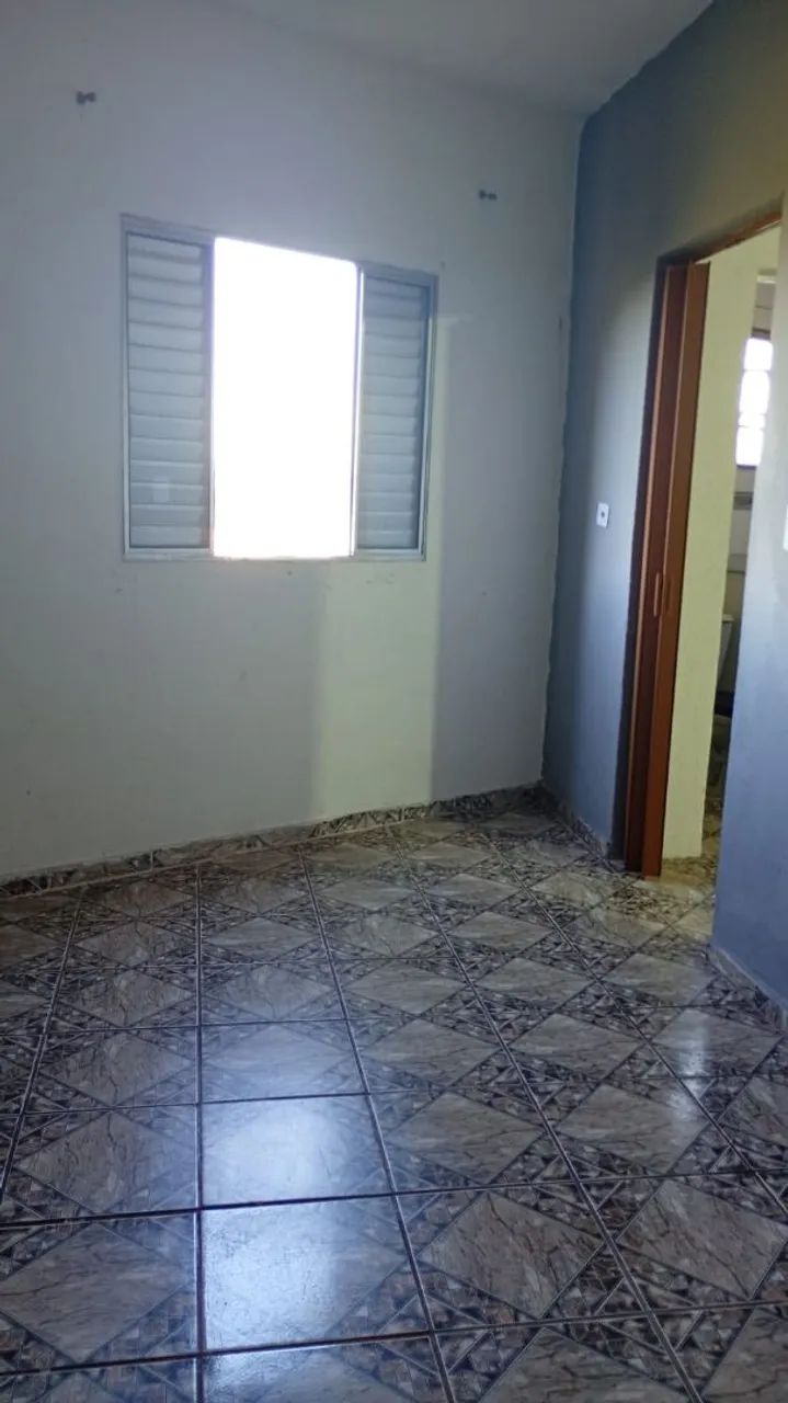 Aluga-se casa 2 cômodos Ferraz de Vasconcelos  - Foto 3