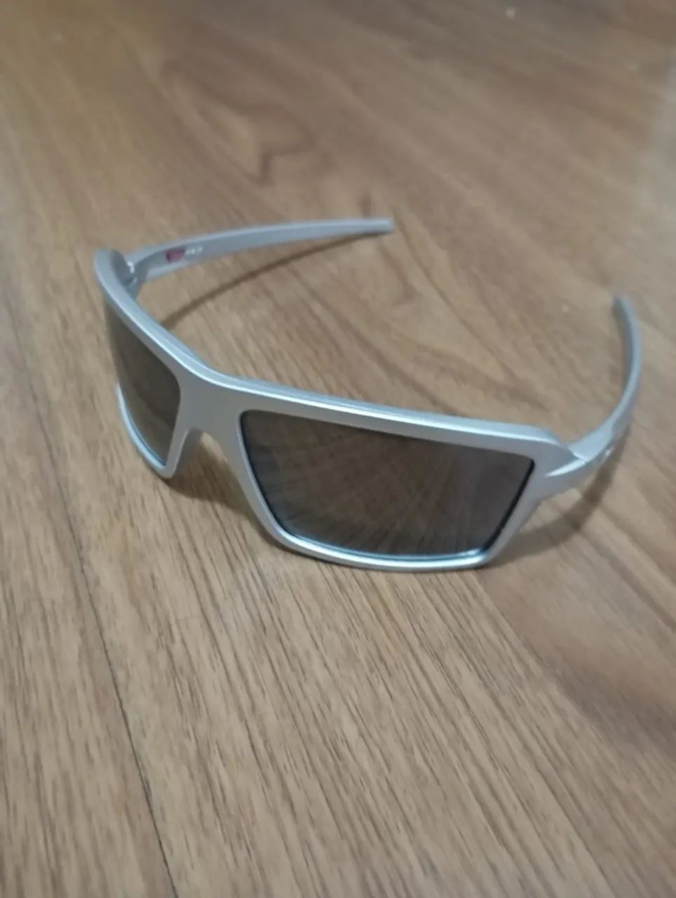 Óculos De Sol Oakley Cables X-silver Prizm Polarized Cinza