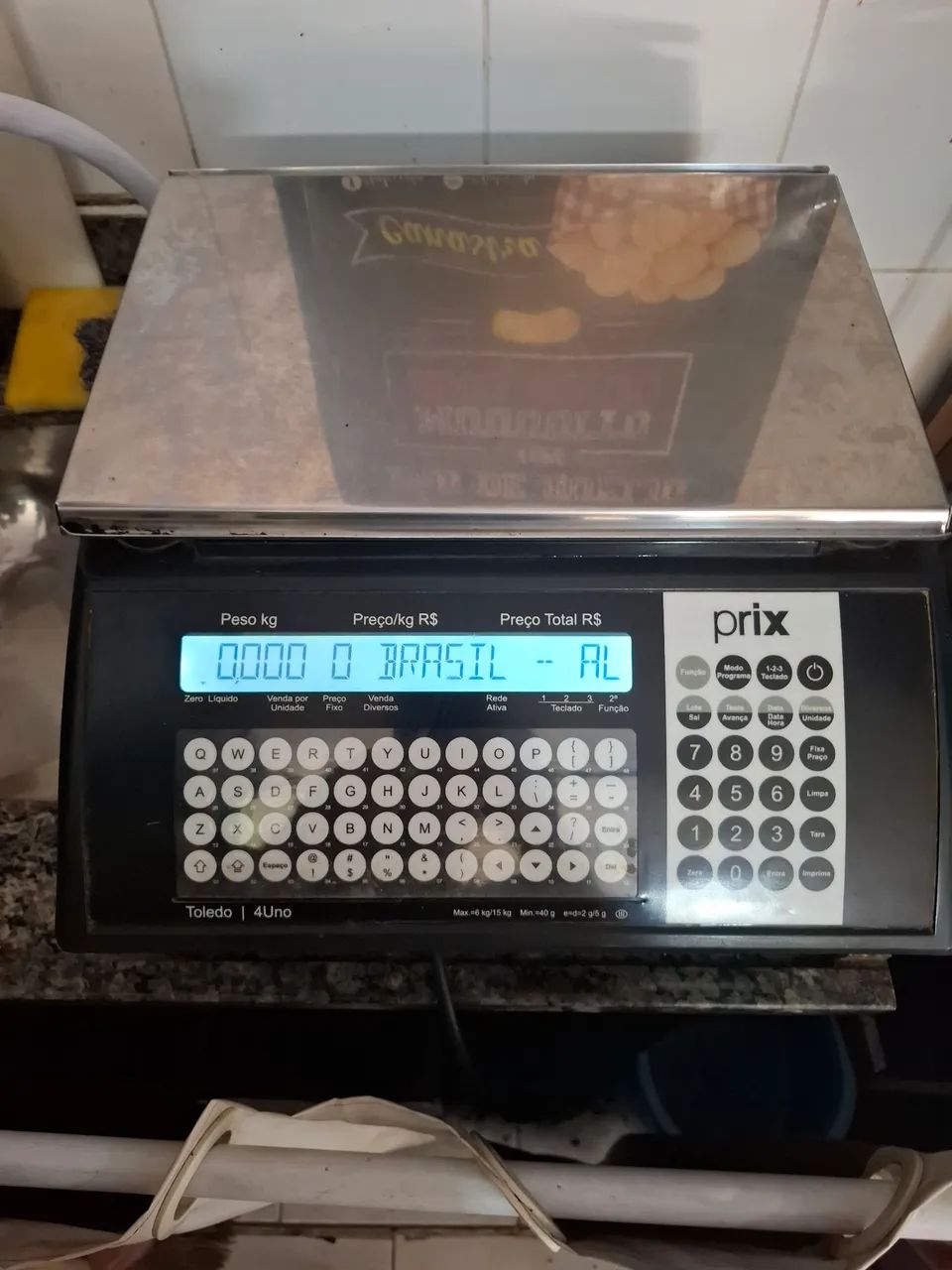 Vendo balança usada em bom  estado 