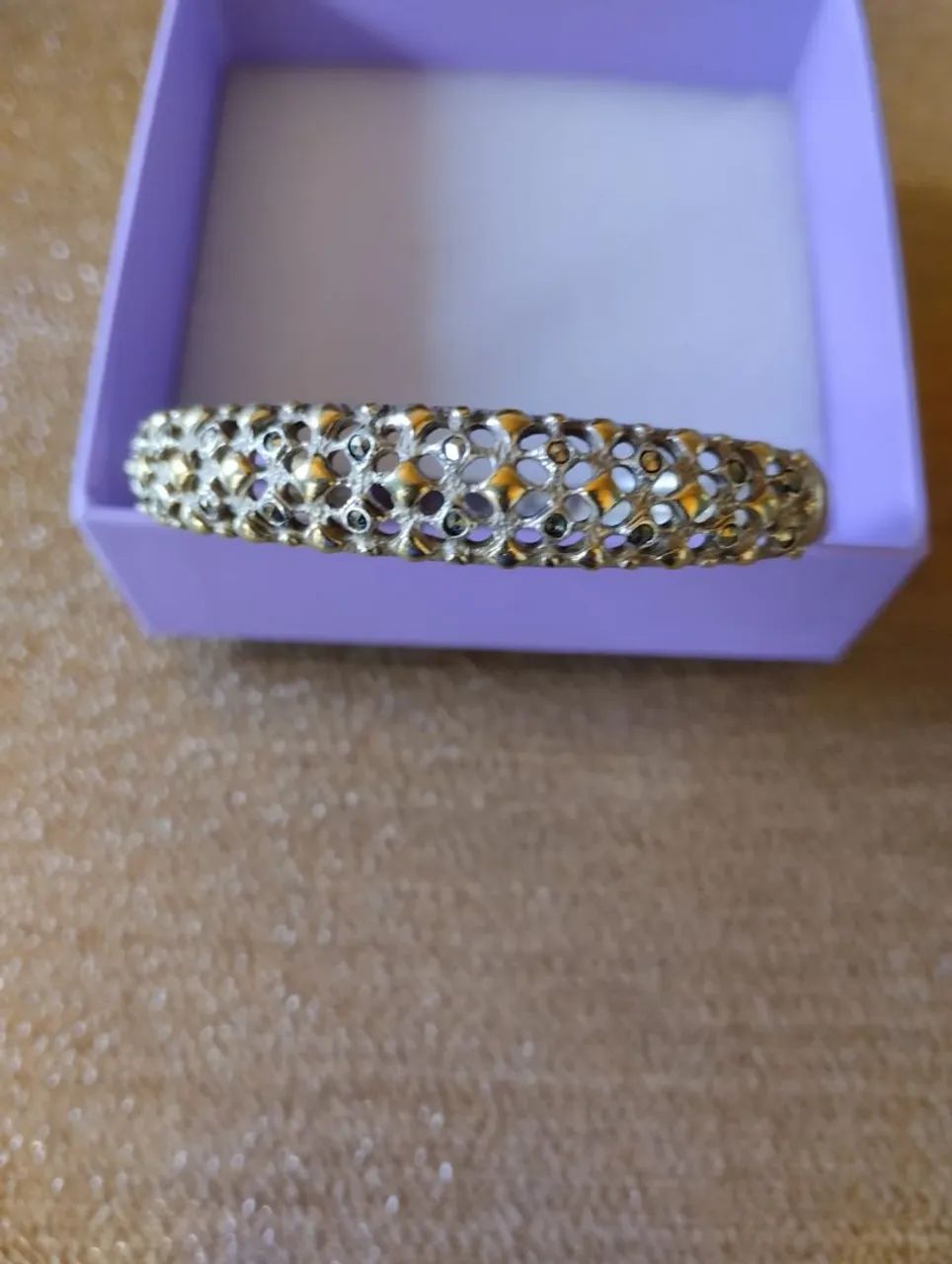 Bracelete de prata com detalhes de ouro e pedras macacitas  - Foto 2