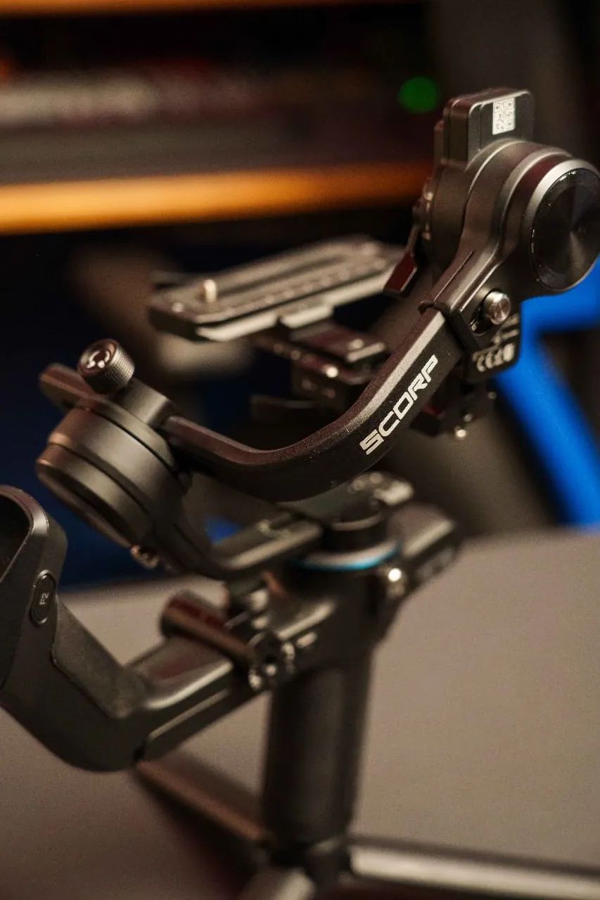 Gimbal Feiyutech Scorp 2 - Foto 3