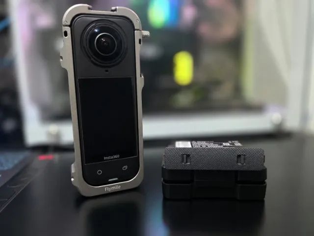 INSTA 360 + ACESSÓRIOS