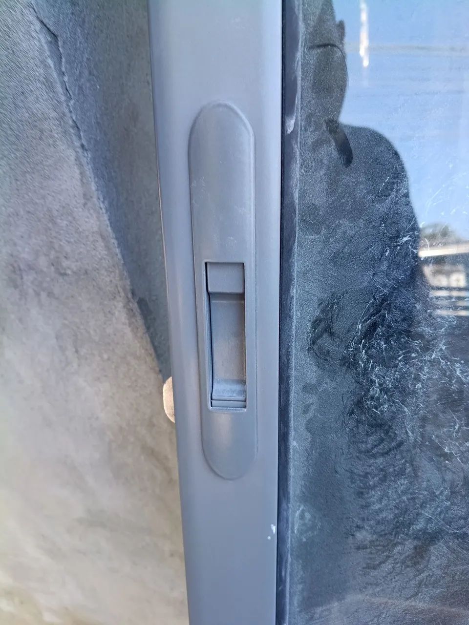 Porta Balcão cinza 02 Folhas 1,77 x 2,17 - Foto 4