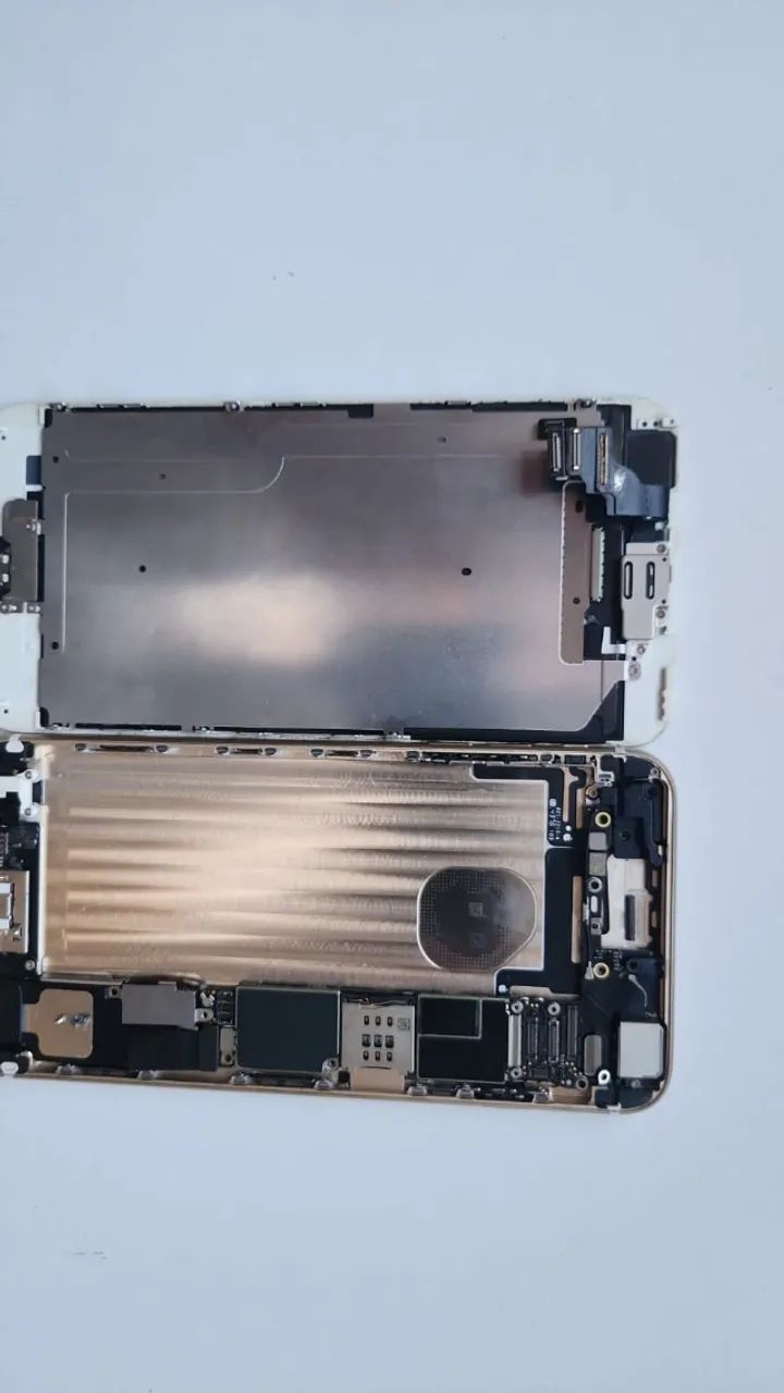 Iphone 6s Para Retirada De Peças  (Usado)  - Foto 3