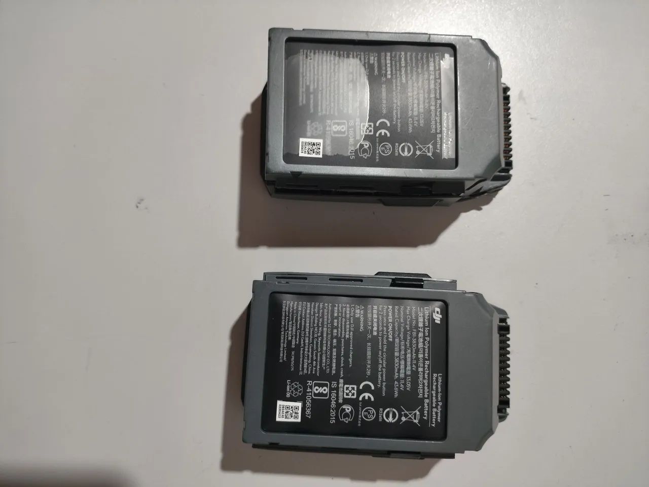 02 Baterias Mavic Pro, Nova muito tempo guardada, estufadas,  - Foto 2