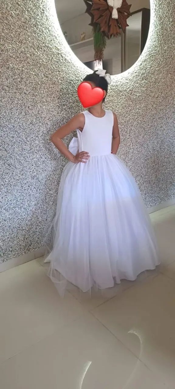 Vestido para Daminha ou ABC usado uma única vez. Veste tamanho 7 a 10 anos.