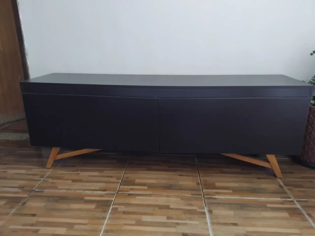 Rack Aparador Preto com 2 Gavetas  - Foto 2