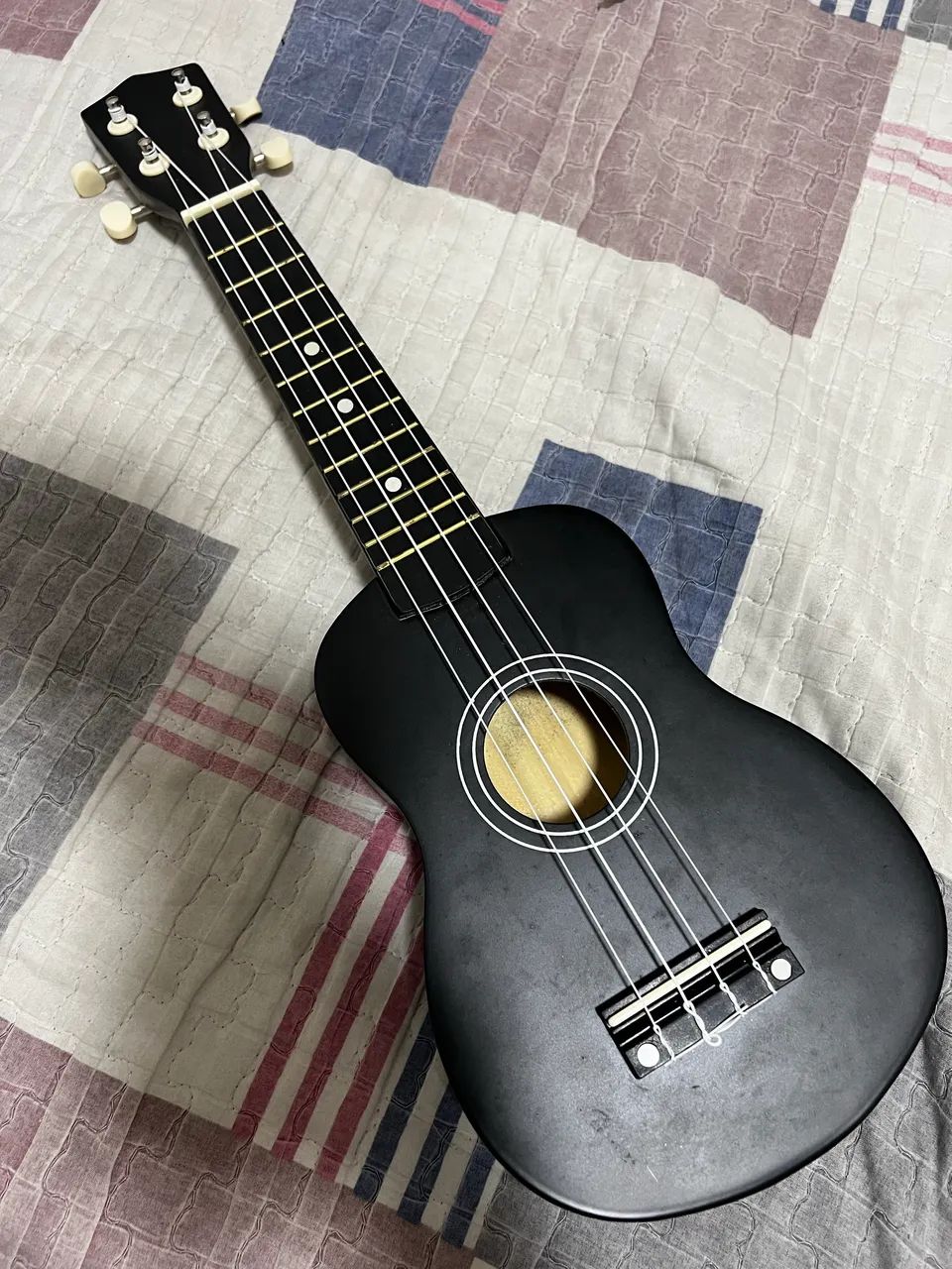 Ukulele Soprano Seminovo - Foto 2