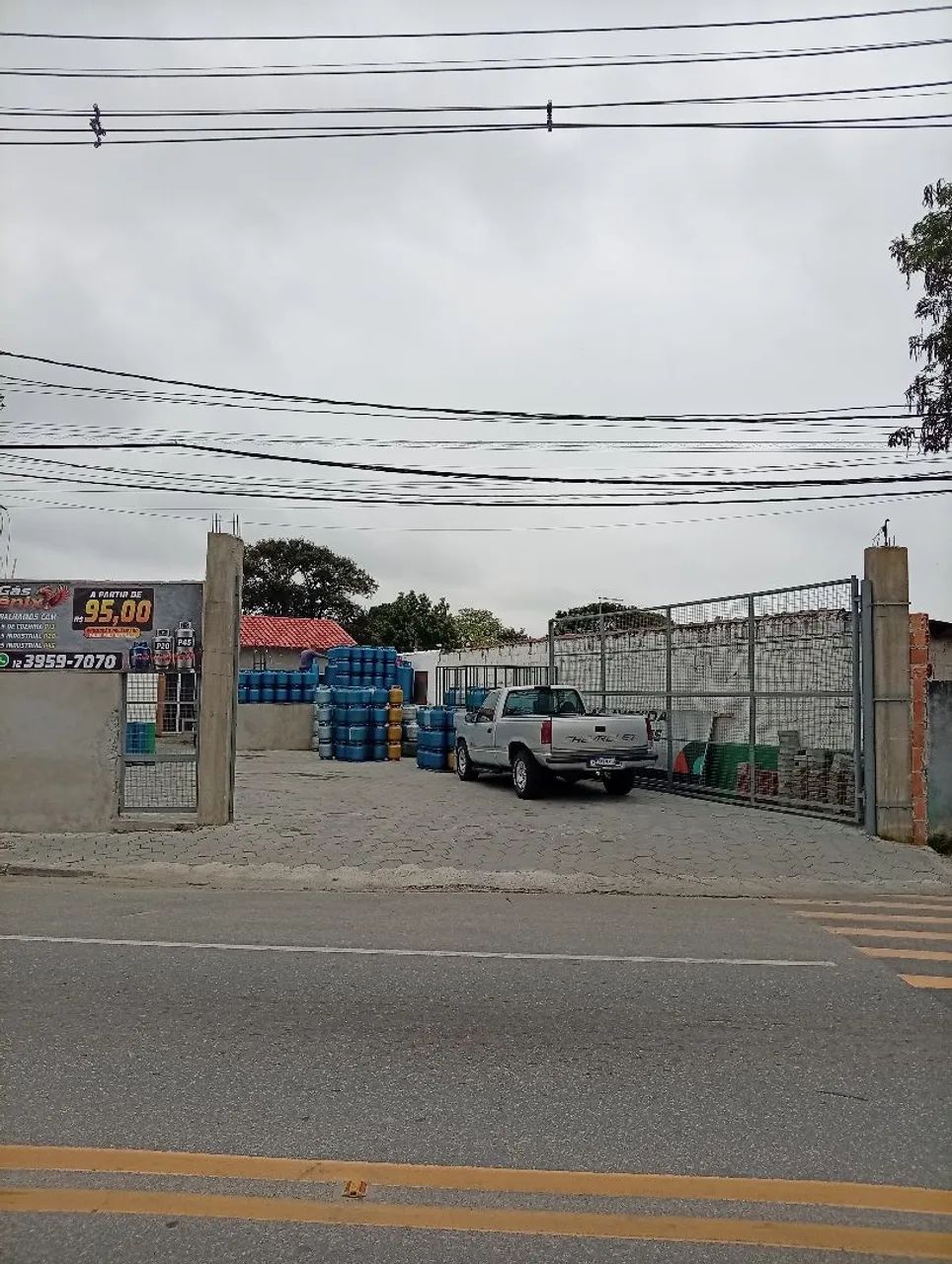Ponto comercial, em ótima localização 
