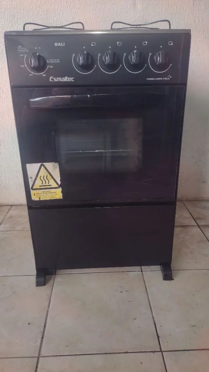 Fogão Esmaltec de 4 bocas