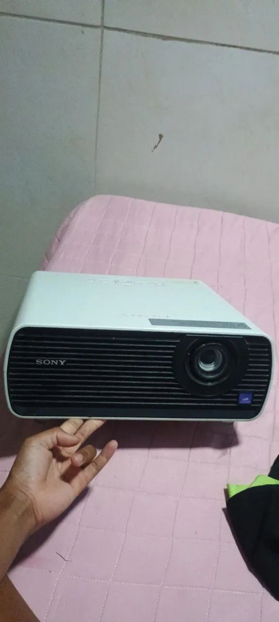 Vendo esse projetor em ótimo estado 