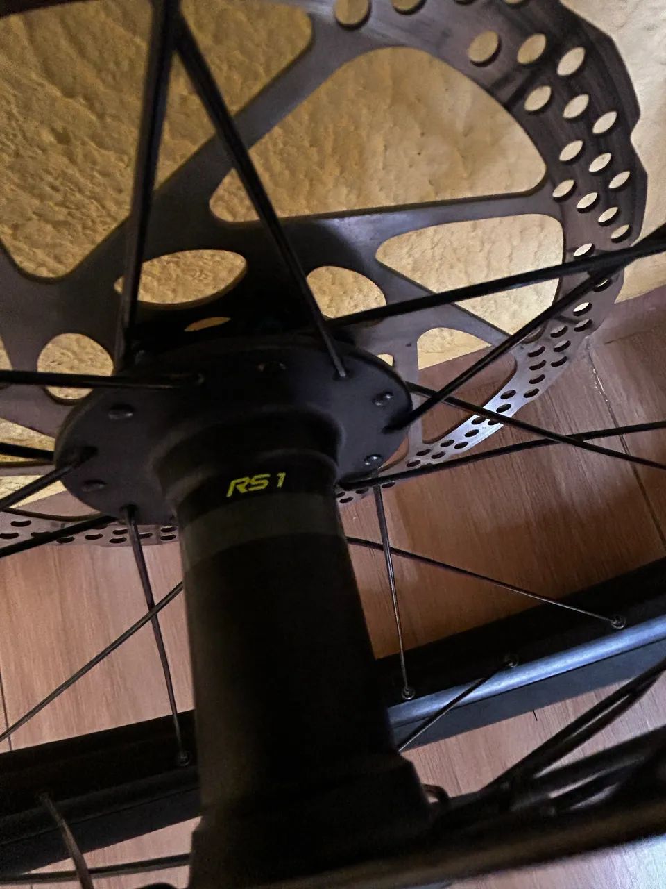 Par de rodas boost Sentec com Pneus e Tubless - Foto 4
