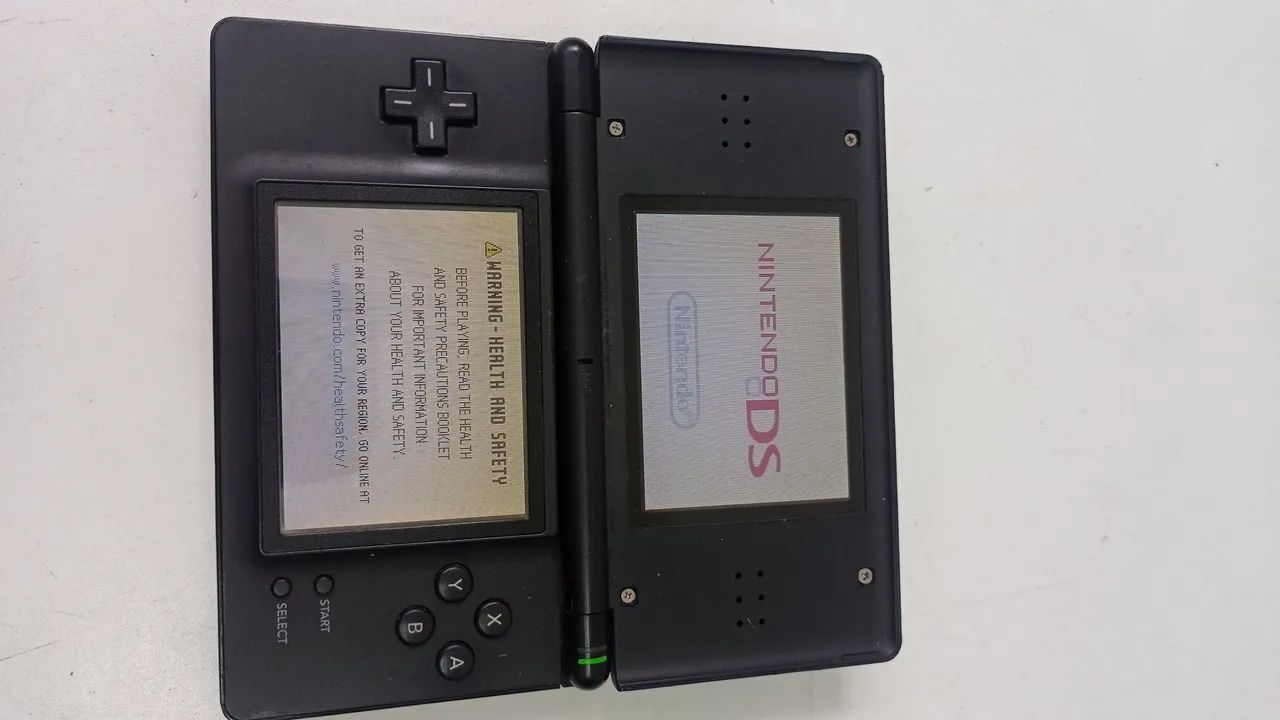 Nintendo DS Lite com R4 e jogos  - Foto 2