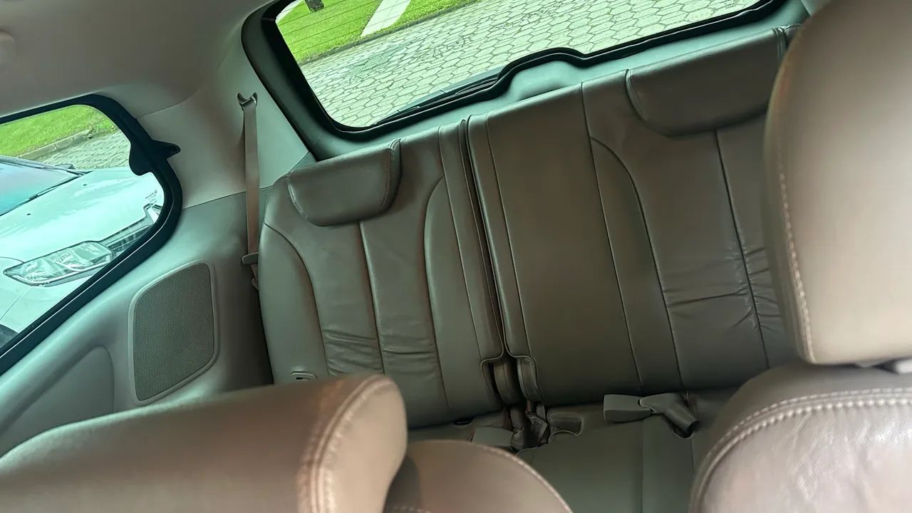 KIA Carnival 2014
