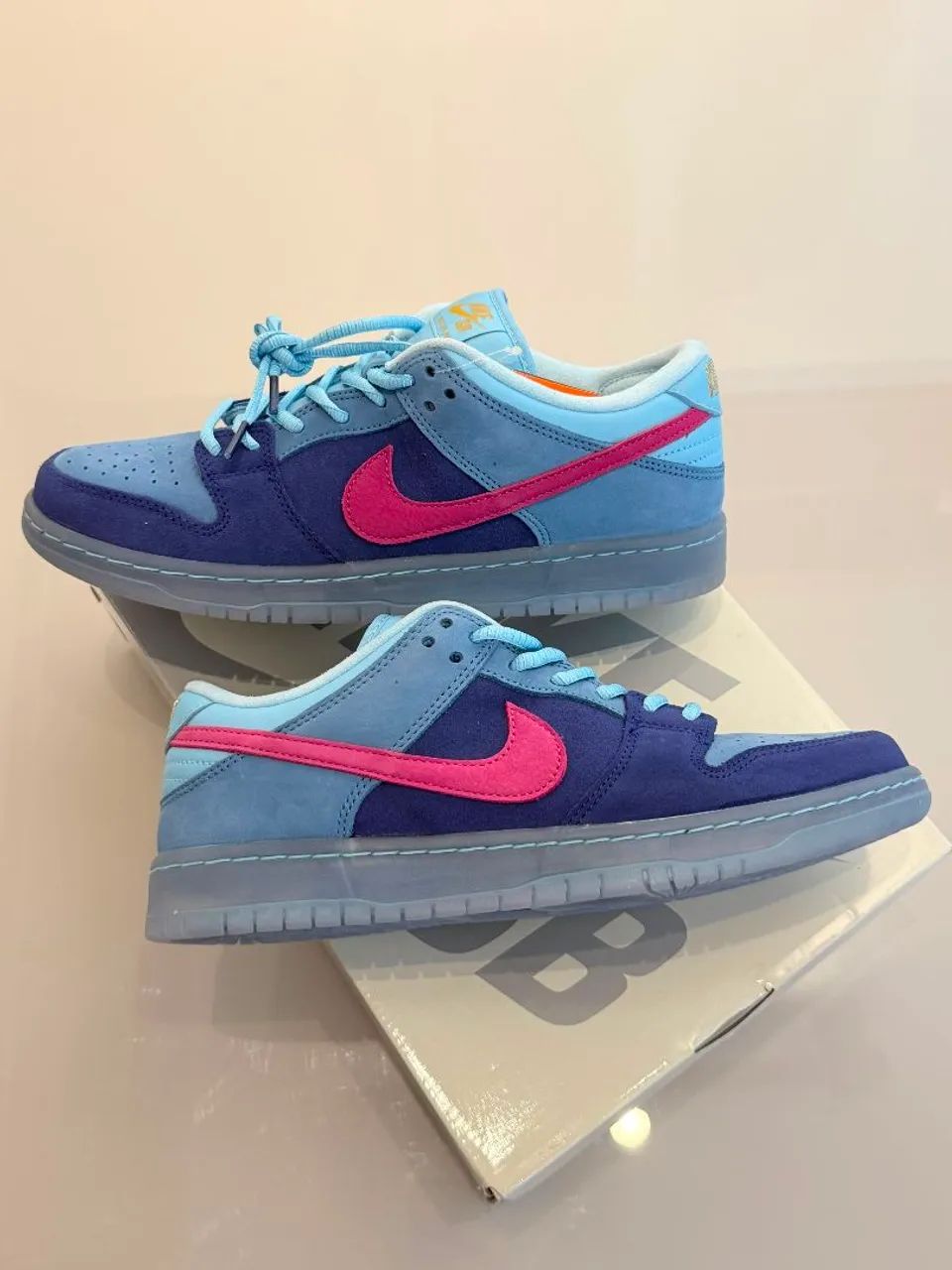 Nike Dunk Run The Jewels - Foto 2
