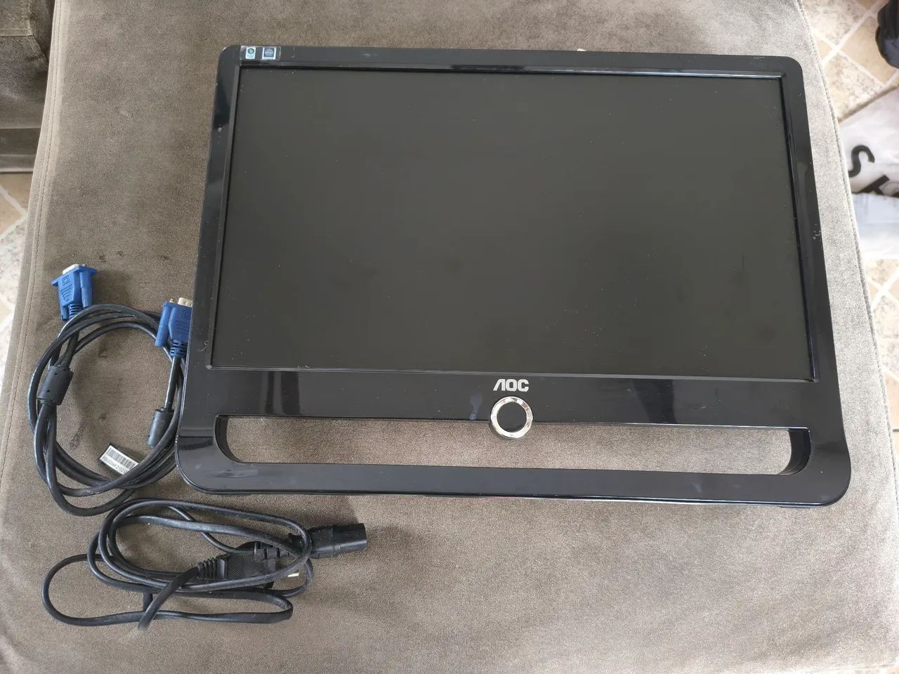 Monitor AOC F19L 18. 5 polegadas LCD