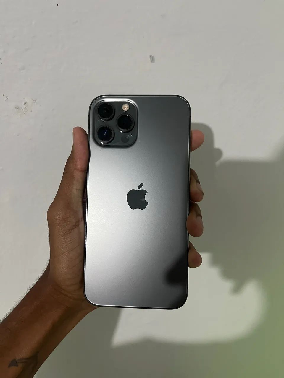 Vendo ou troco iPhone 12 Pro Max 