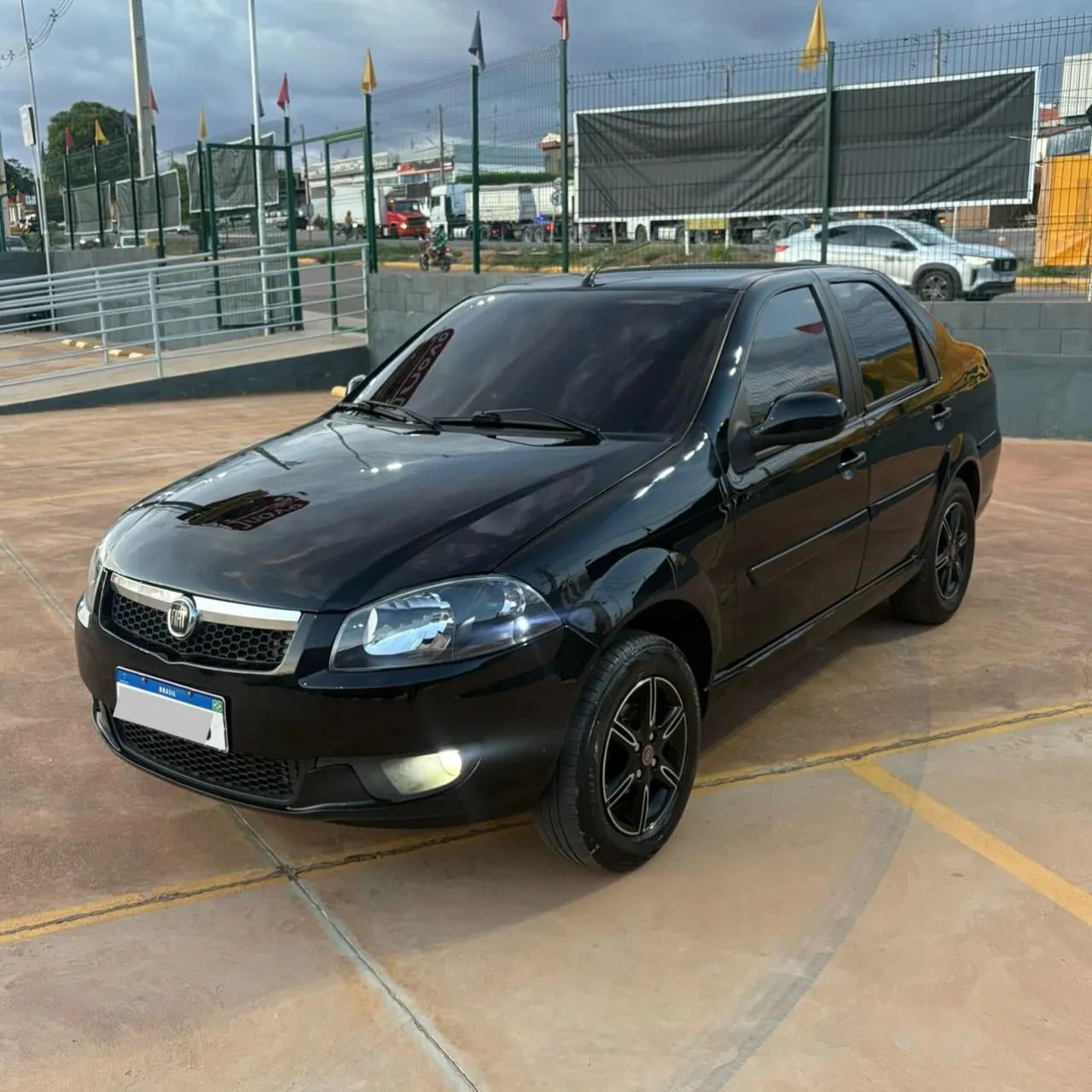 Fiat Siena ELX 1.0 MPI Fire/fire Flex 8V 4P 2010
