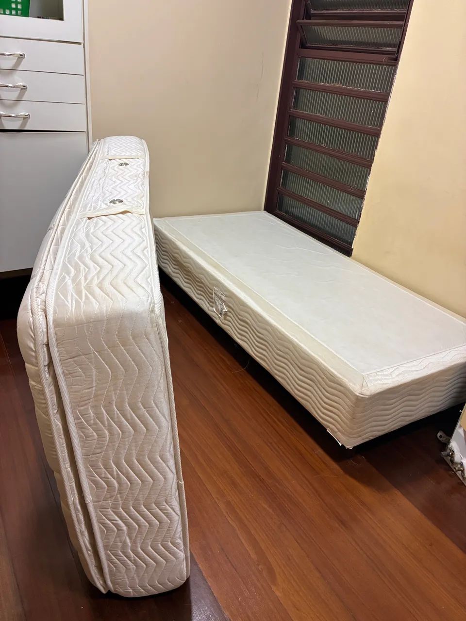 Cama box solteiro + colchão Orthocrin - Foto 3