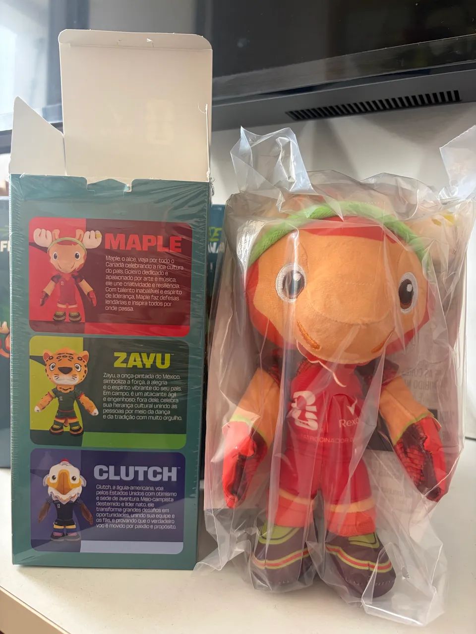MAPLE mascote da copa 