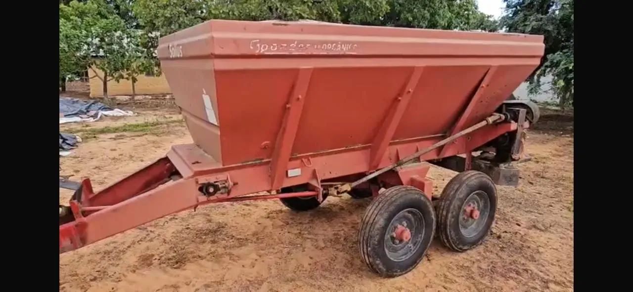 Calcareadeira agrícola  - Foto 2