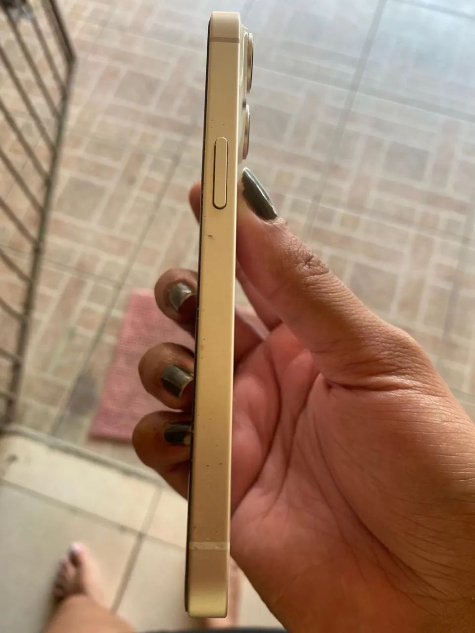 iPhone 14 - Foto 2
