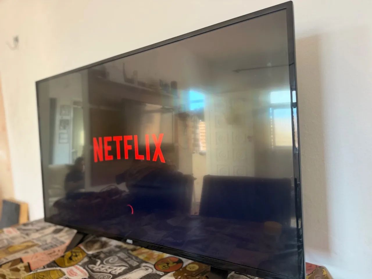 Tv aoc  43 smart funcionando perfeitamente 