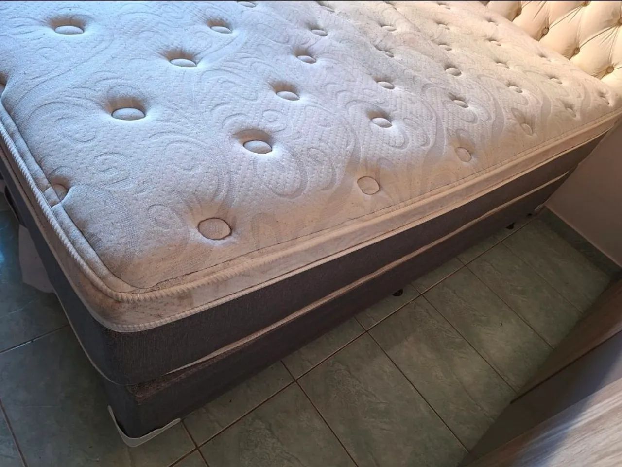 Cama Box Queen Size Plumatex Molas Ensacadas com Base Bipartida - Foto 2