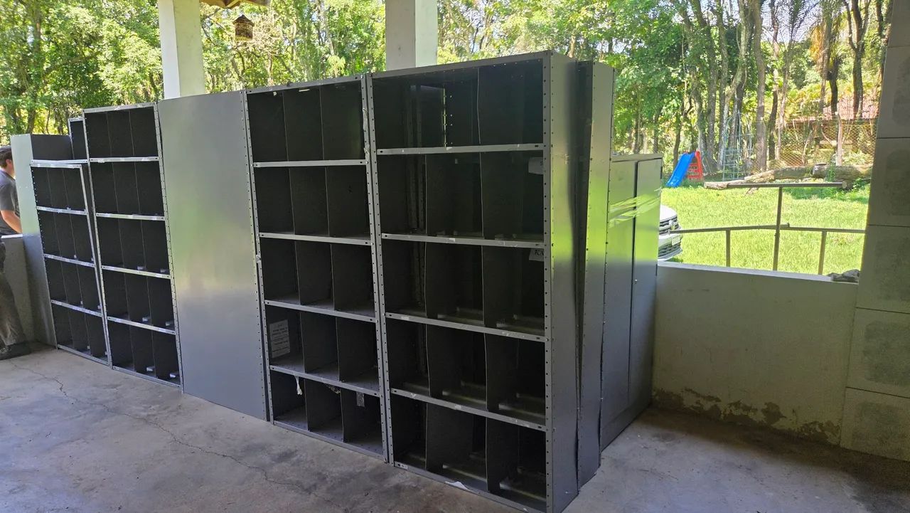 Prateleira de ferro usada. - Foto 4