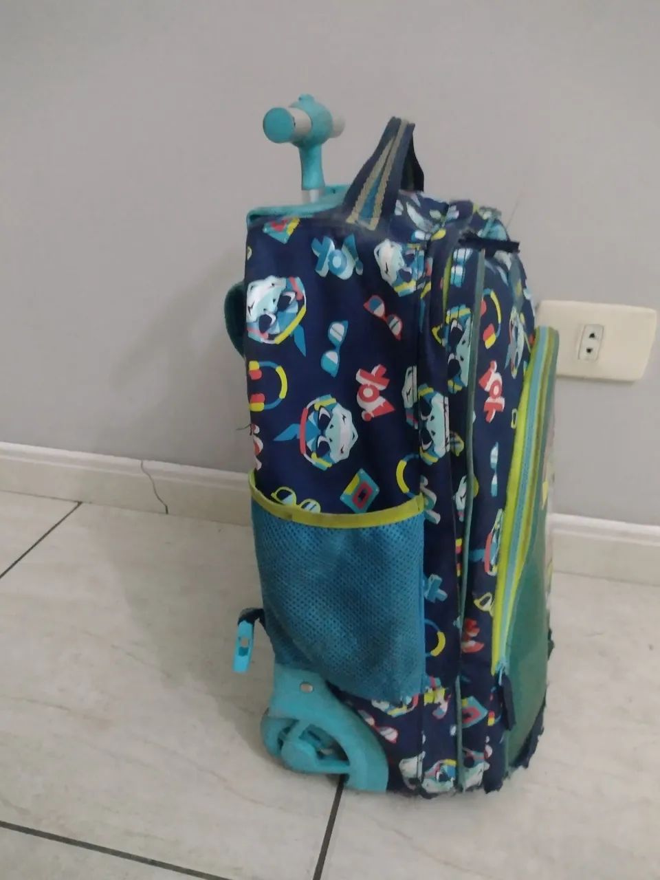Mochila de rodinhas Puchet Barata  - Foto 3