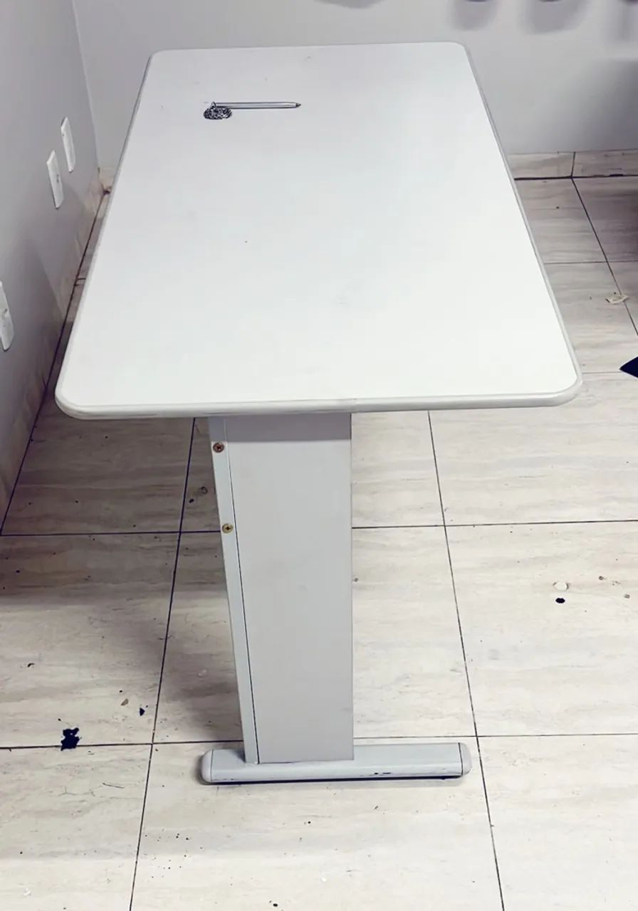 Kit 2 Mesas de Escritório / Estudo Cinza - Foto 5