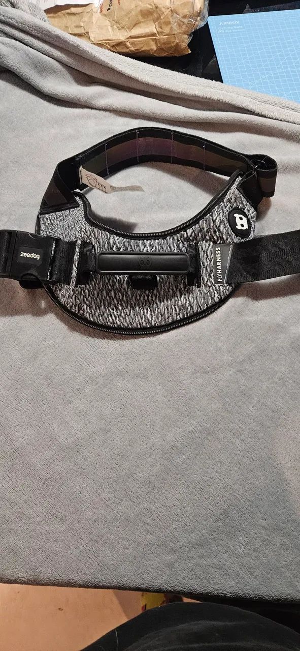 Peitoral para Cachorros Zeedog FlyHarness Urban - TAMANHO 4 (USADA UMA ÚNICA VEZ) - Foto 3