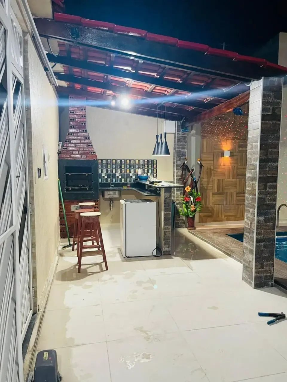 LINDA CASA COM 5 QUARTOS NA CIDADE NOVA - Foto 4