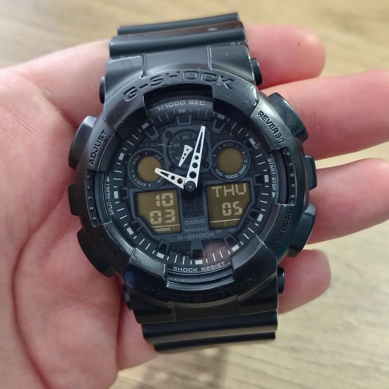 Casio G-shock GA-100