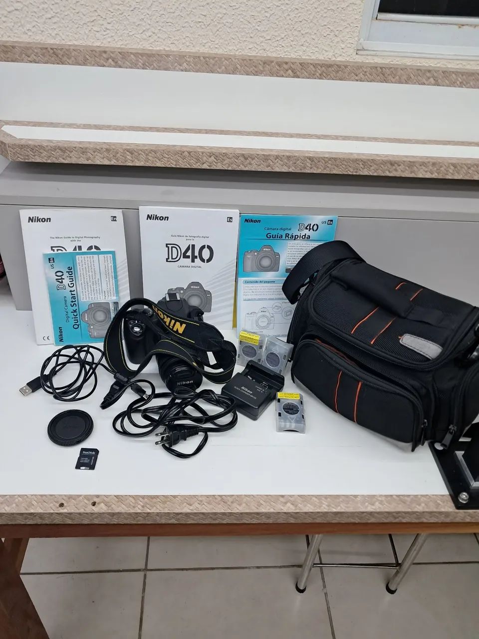 Nikon D40