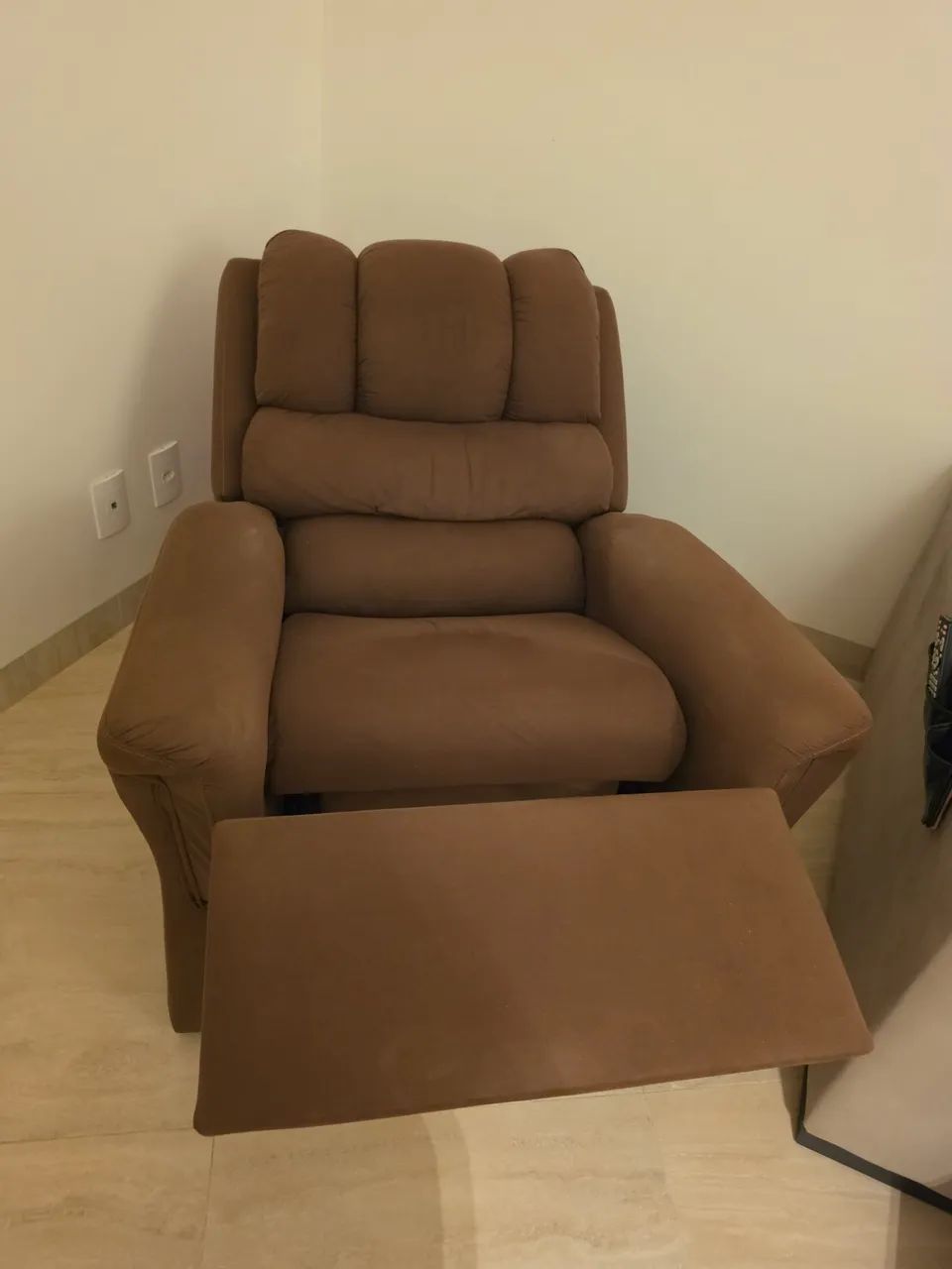 Vendo Poltrona reclinavel - Foto 3