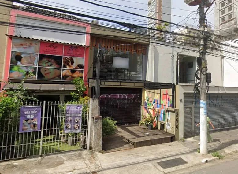 Loja na Rua Artur de Azevedo, 899  250 m²