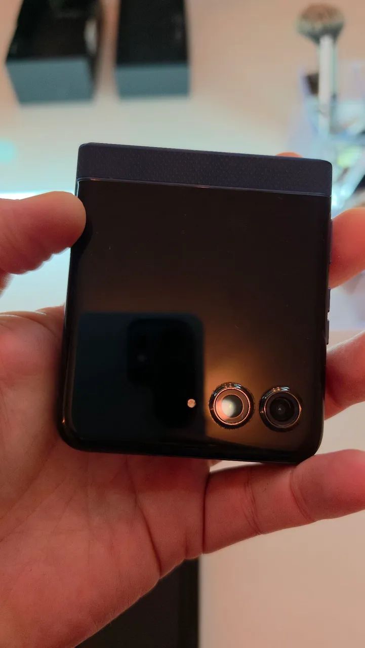 Motorola Razr 60 256GB  - Foto 4