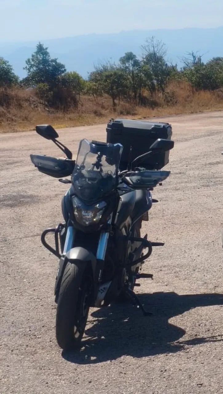 Bajaj Dominar 400 Com Acessorios - Foto 3