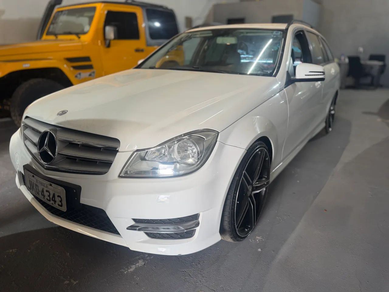Mercedes-Benz C-180 CGI Touring Sport 1.6 TB Aut. 2013