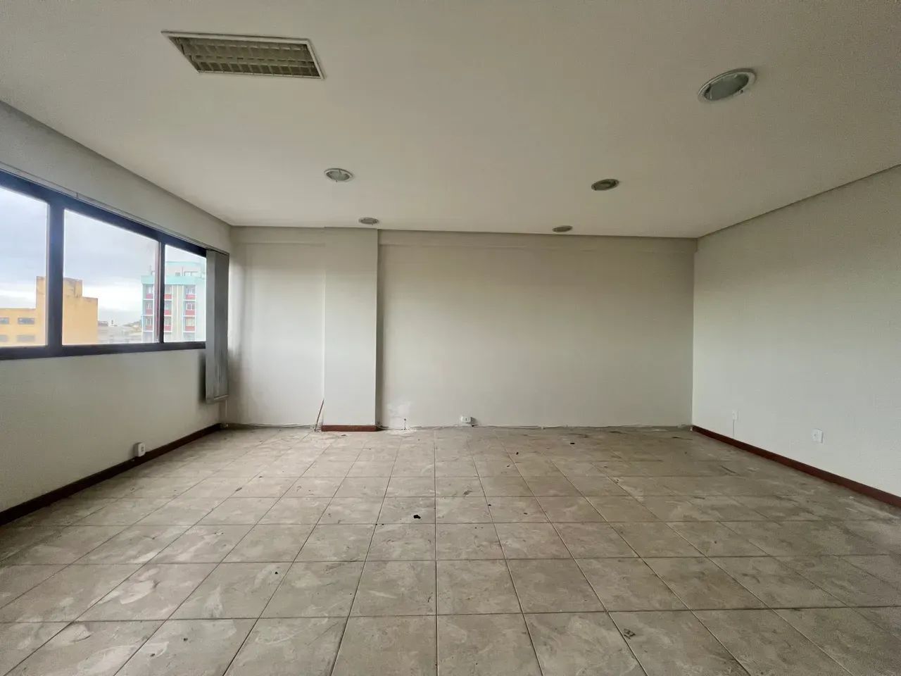 OPORTUNIDADE! VENDA ! SALA COMERCIAL | CENTRO VILA VELHA  50m² - Foto 4