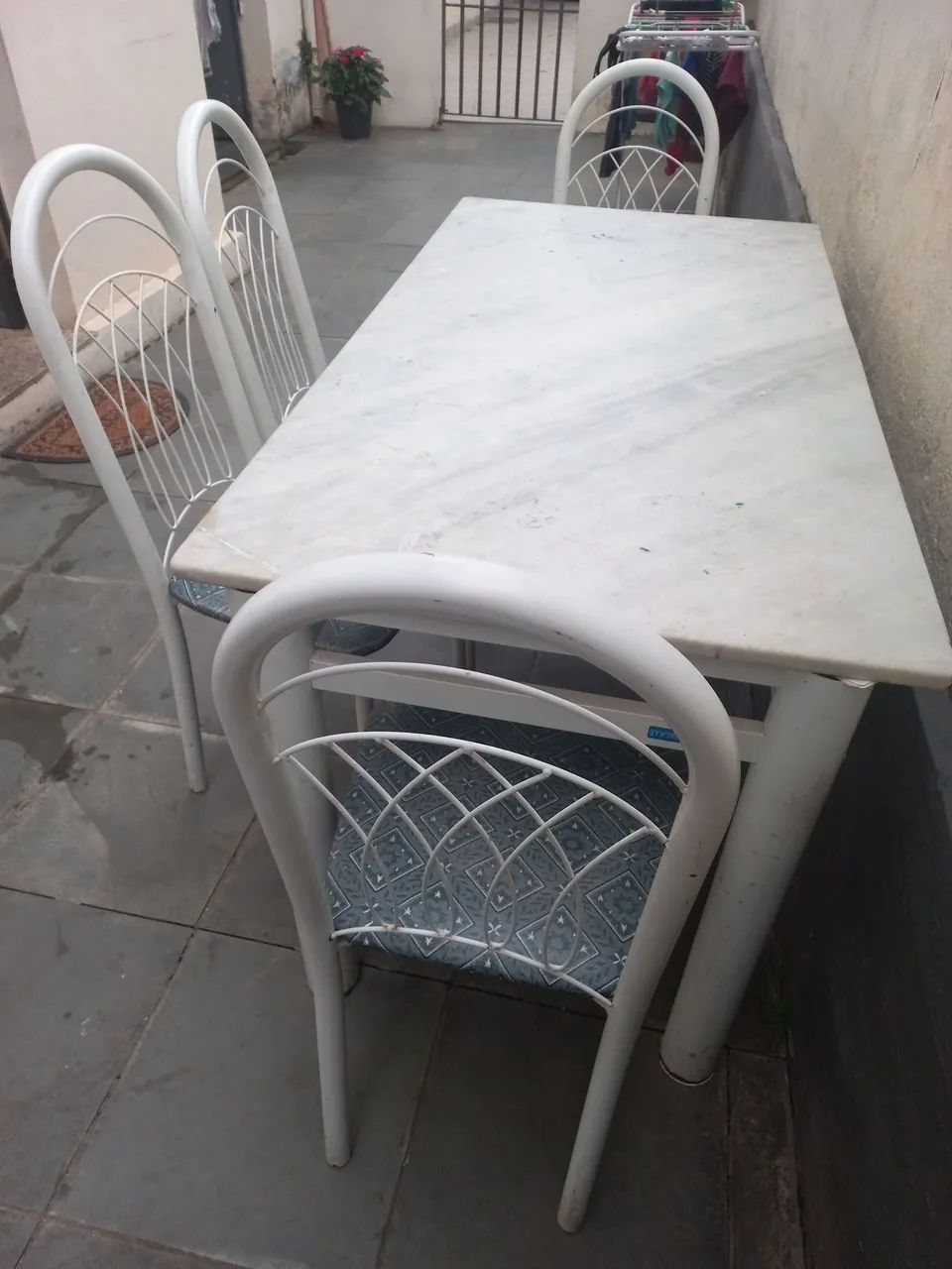 Mesa com 6 cadeiras - Foto 2