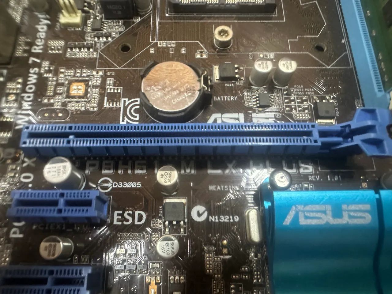 Placa Mãe Asus 1155 P8H61-M LX PLUS - Foto 5