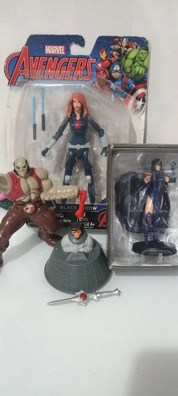 Lote heróis Marvel e DC 