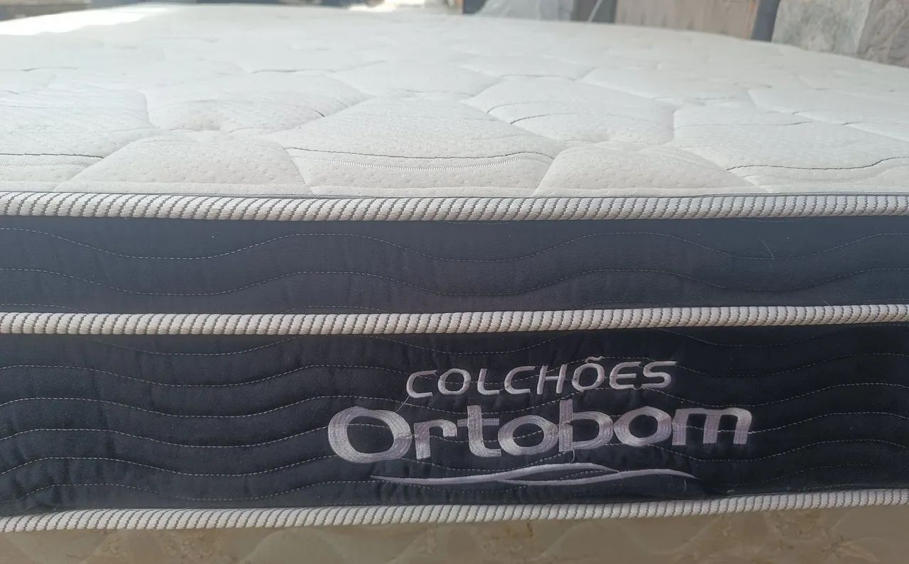 King-size Mattress in Excellent Condition