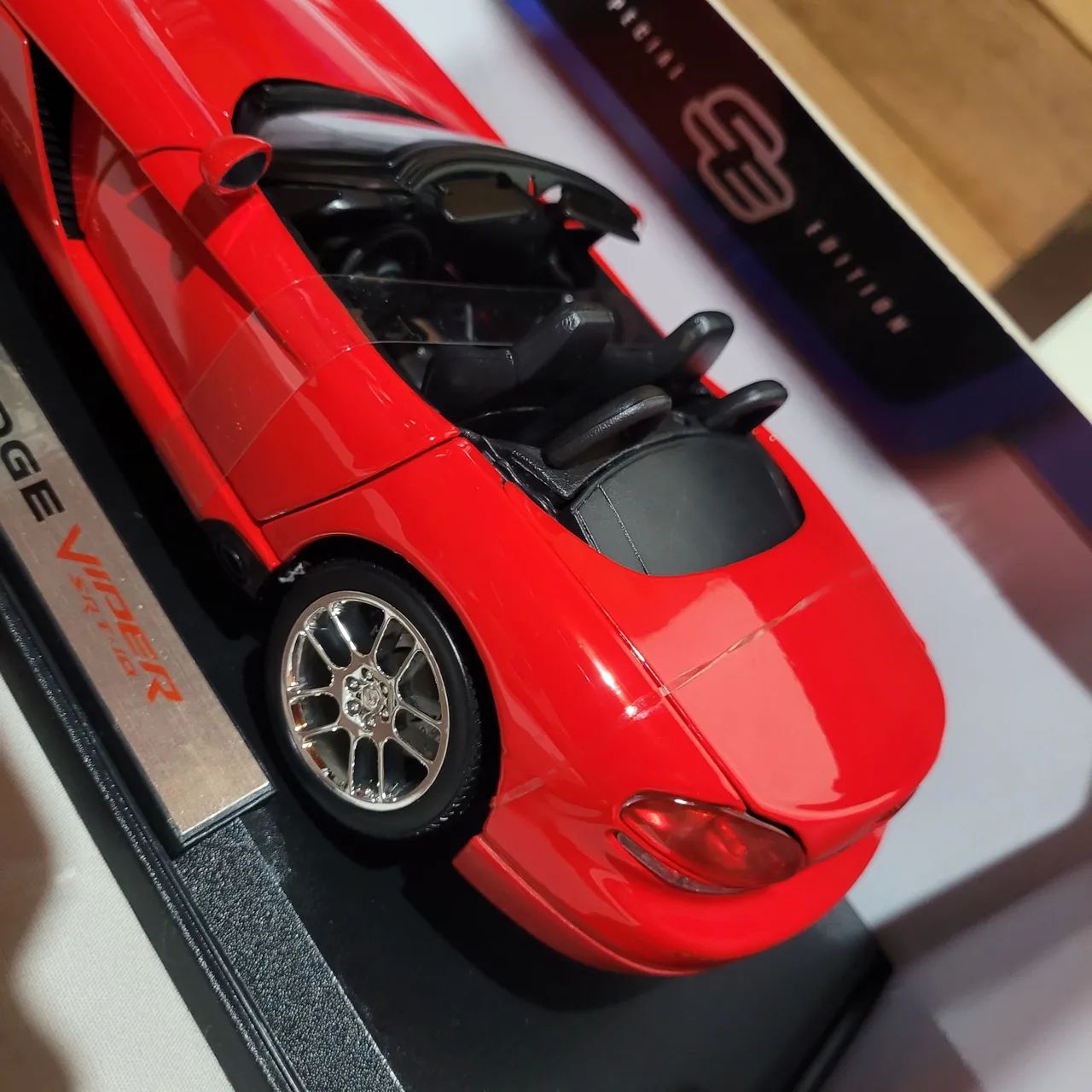 Miniatura 1:18 Dodge Viper SRT 2003 Maisto Nova - Foto 4