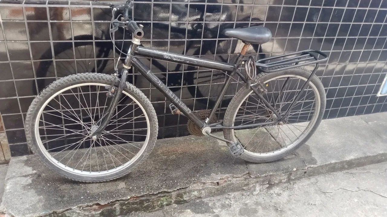 Vende se 2 bicicleta.