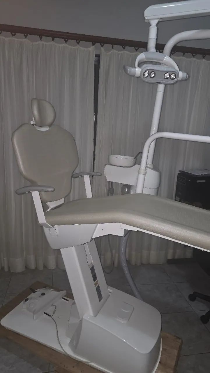 Cadeira odontológica  - Foto 2