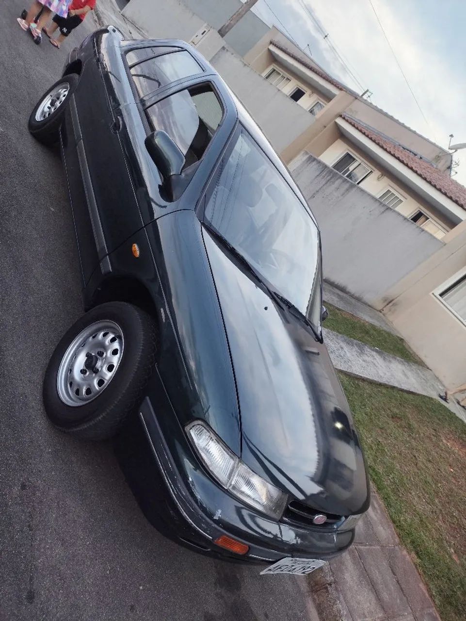 Kia Motors Sephia GTX 1.5 16V 1995